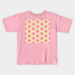 Trippy vintage sixties yellow and pink flower pattern Kids T-Shirt